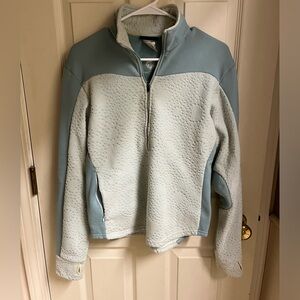 Patagonia Women’s fleece pullover